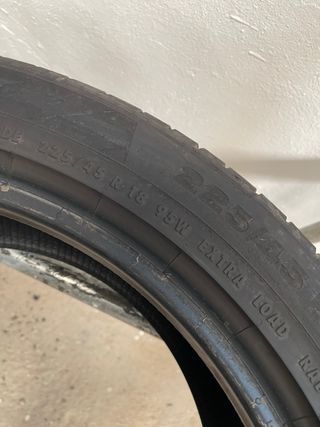 2x225/45 R18 95W Continentaltal ContisportContact5