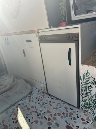 Nevera trivalente Electrolux