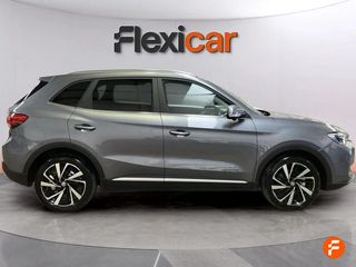MG ZS Luxury