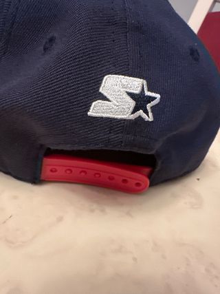 Gorra Starter Negra y Roja Faded