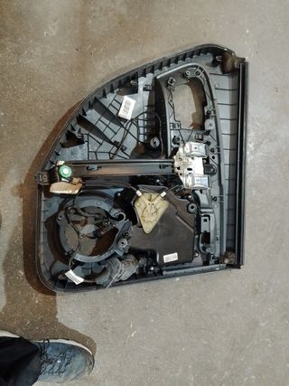 Elevalunas León MK2