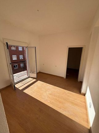 Piso en venta en Delicias en Valladolid