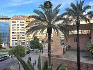 Piso en venta en Peñamefecit - Avda Barcelona en Jaén