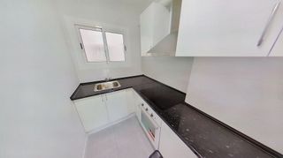 Piso en venta en El Raval - Safaretjos en Santa Coloma de Gramanet