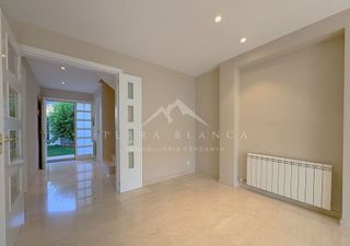 Casa adosada en venta en Sant Pere de Ribes Centro en Sant Pere de Ribes