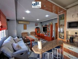 Chalet en venta en San Felipe - El Almendral - La Merced en Jaén