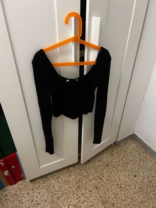 Blusa manga larga negra