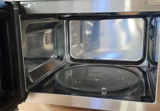 Horno Convección con función Grill y microondas