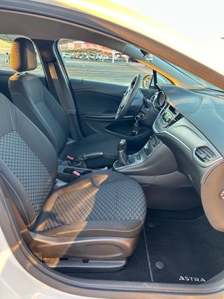 Opel Astra 2019