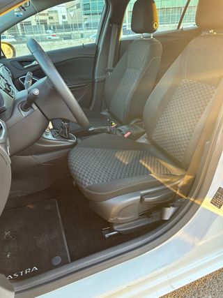 Opel Astra 2019