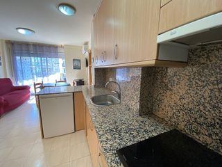 Piso en venta en Salatar en Roses