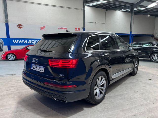 Audi Q7 3.0 tdi SLINE