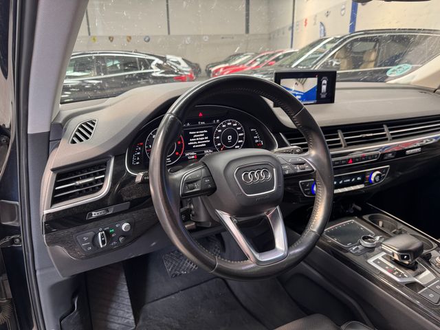 Audi Q7 3.0 tdi SLINE