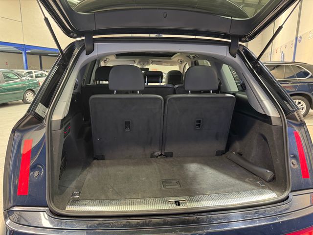 Audi Q7 3.0 tdi SLINE