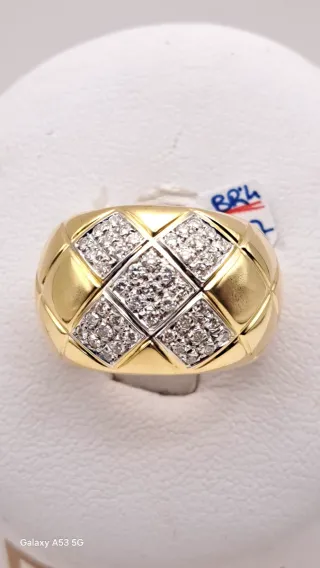 Anillo Oro 18K con Diamantes