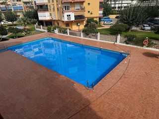 Piso en venta en Playamar en Torremolinos