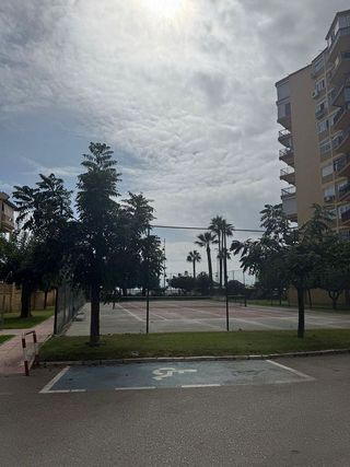 Piso en venta en Playamar en Torremolinos