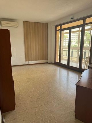 Piso en venta en Playamar en Torremolinos