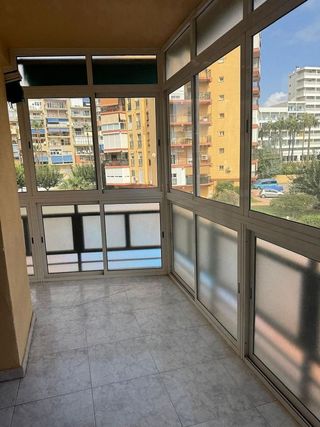Piso en venta en Playamar en Torremolinos