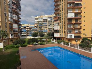 Piso en venta en Playamar en Torremolinos