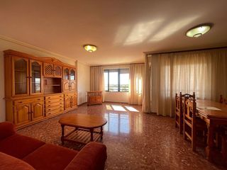 Piso en venta en Zona Llombai en Burriana