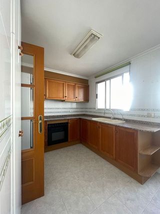 Piso en venta en Zona Llombai en Burriana
