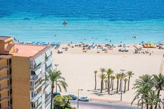 Ático en venta en Playa de Poniente en Benidorm