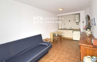 Piso en venta en Empuriabrava en Castelló d´Empúries