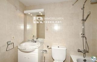 Piso en venta en Empuriabrava en Castelló d´Empúries