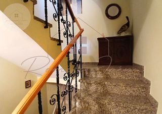 Casa adosada en venta en San Ildefonso - Catedral en Jaén