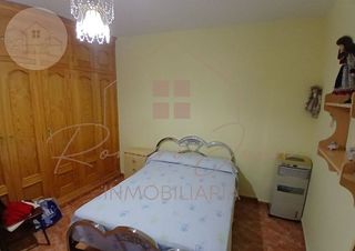Casa adosada en venta en San Ildefonso - Catedral en Jaén