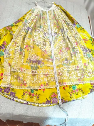 Traje de Fallera mostaza niña 10-12 años