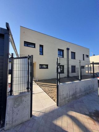 Casa pareada en venta en Zona Colegios en Moralzarzal