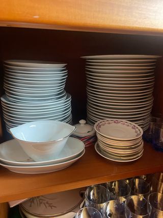 Aparador madera maciza cajones y puerta