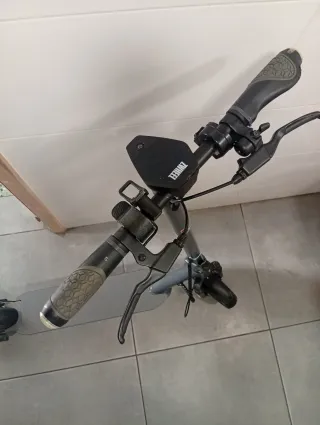 Patinete Eléctrico ZWL