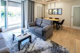 Piso en venta en Nueva Andalucía centro en Marbella