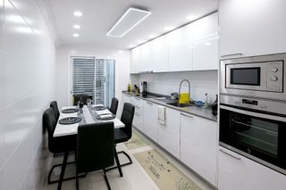 Piso en venta en Nueva Andalucía centro en Marbella