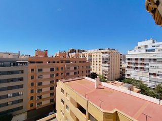 Piso en venta en Barrio Alto - San Félix - Oliveros - Altamira en Almería