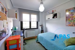 Piso en venta en Valdenoja - La Pereda en Santander