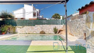 Chalet en venta en Ca n’Esteper – Can Gorgs – Can Gorgs II en Barbera del Vallès