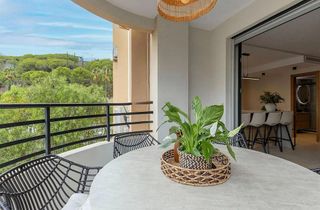 Piso en venta en Playa de la Fontanilla en Marbella