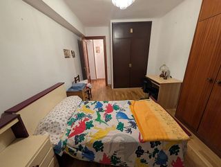 Piso en venta en Puerto Chico en Santander