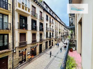 Piso en venta en Parte Vieja en San Sebastián-Donostia