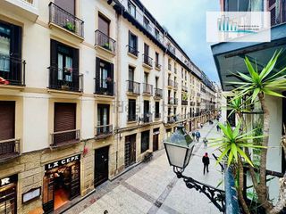 Piso en venta en Parte Vieja en San Sebastián-Donostia