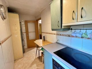 Piso en venta en Girón - Las Delicias - Tabacalera en Málaga