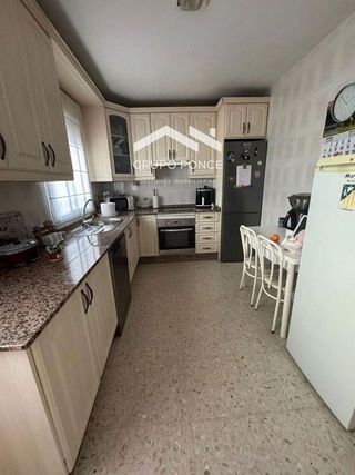 Casa adosada en venta en Noreste-Granja en Jerez de la Frontera