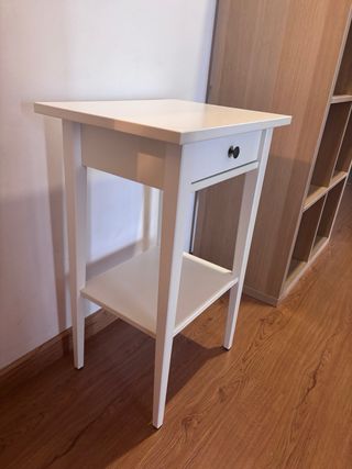 Mesita de noche IKEA HEMNES blanca