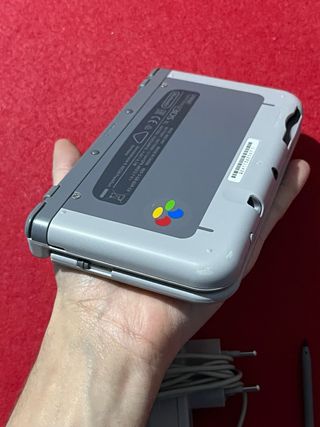 Nintendo NEW 3DS XL Super Nintendo SNES