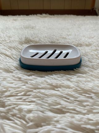 Porta sapone in plastica bianco e blu