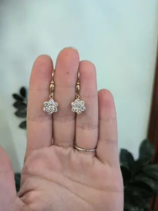 Pendientes Oro Flor Circonitas Largos